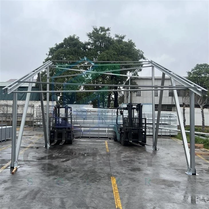 Y dewis cynaliadwy ar gyfer carports solar masnachol: Zn - al - mg fframiau
